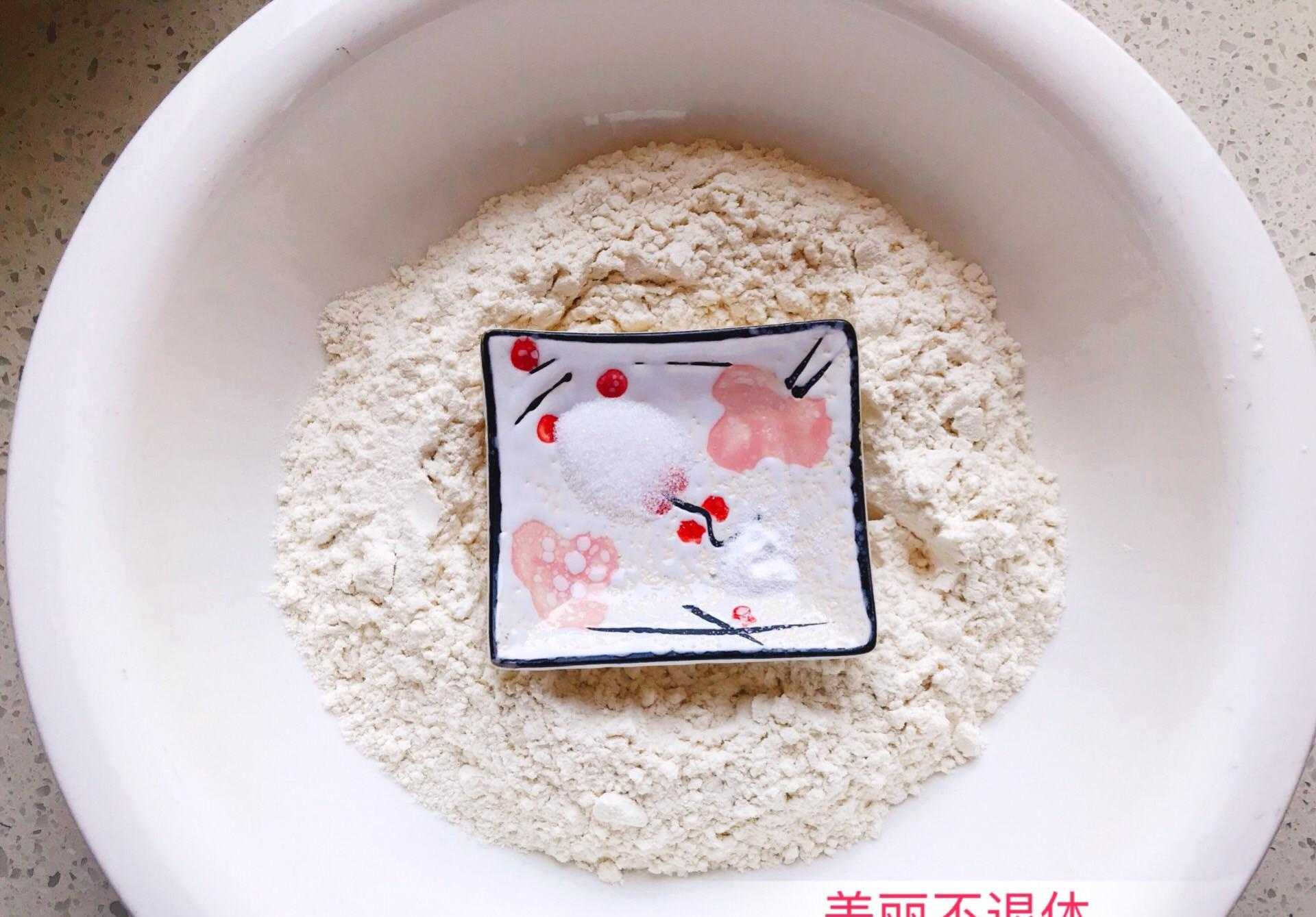 菠菜面_鲜虾菠菜面_菠菜炝锅面