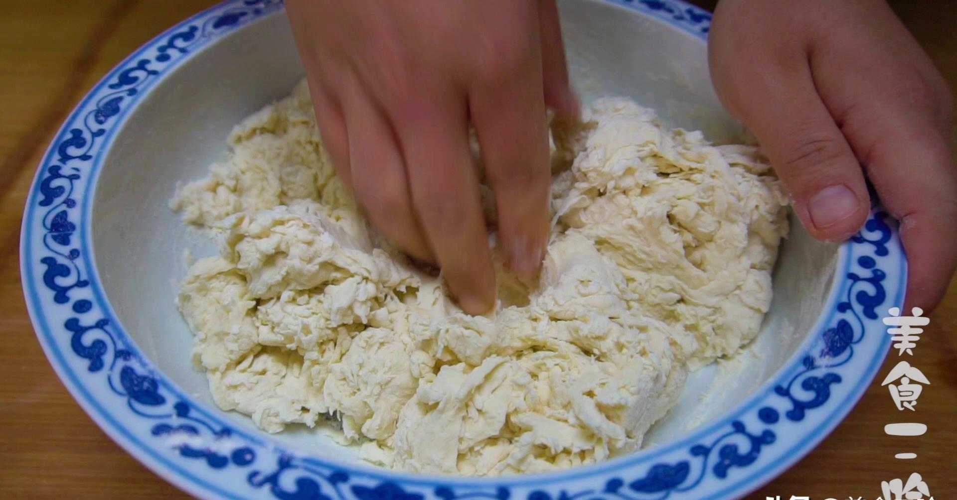 缙云烧饼和衢州烧饼哪个好吃_烧饼_真正的烧饼歌刘伯温的烧饼歌及其详解