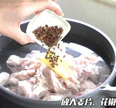 红焖羊肉_魏小宝红焖肉_魏小宝红焖鸡饭加盟热线