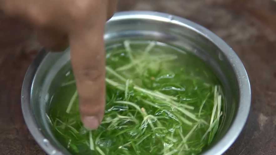 饭饭仔饭饭妞情侣头像_爱奇艺尖叫夜宋茜饭拍_年夜饭