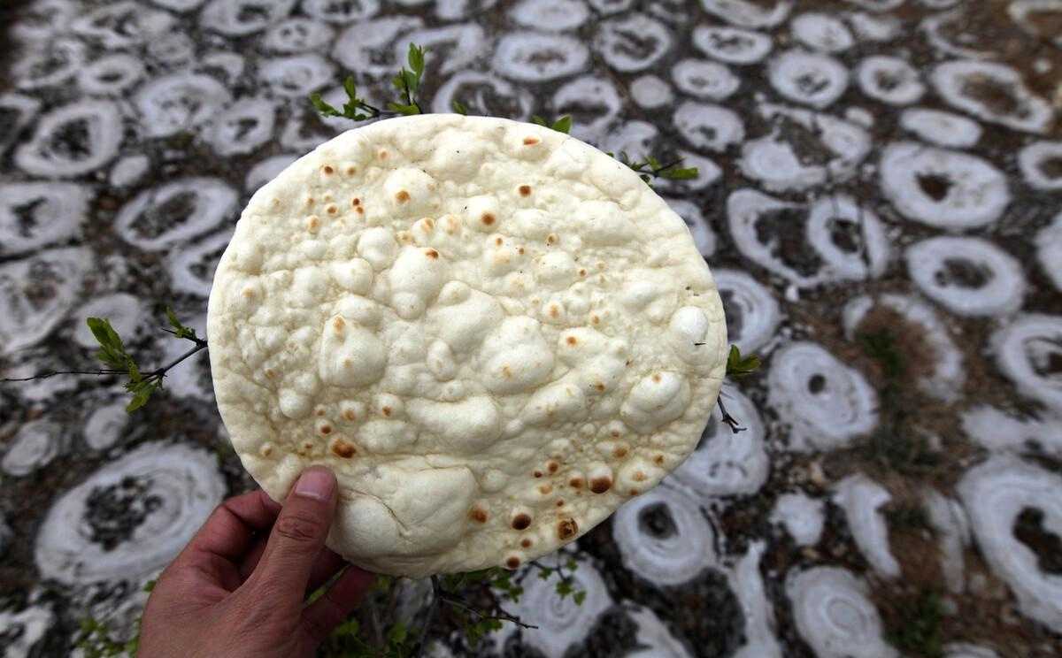 女人梦见买烧饼吃烧饼_烧饼_镜子里的烧饼