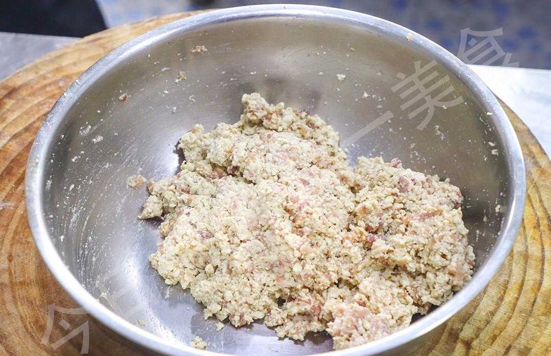 分享5种肉丸子做法，寓意团团圆圆，年前多做一些，春节不用忙