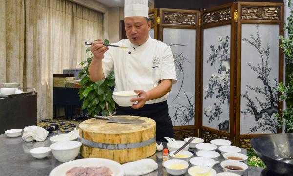 浙菜 品老底子的瓯味美食 听舌尖上的美味故事