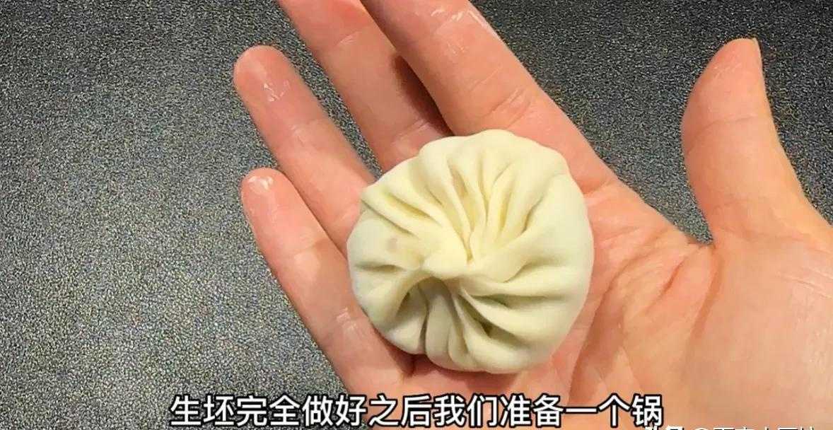 煎饺子可以放生粉水吗_水煎包_羚羊角片煎水