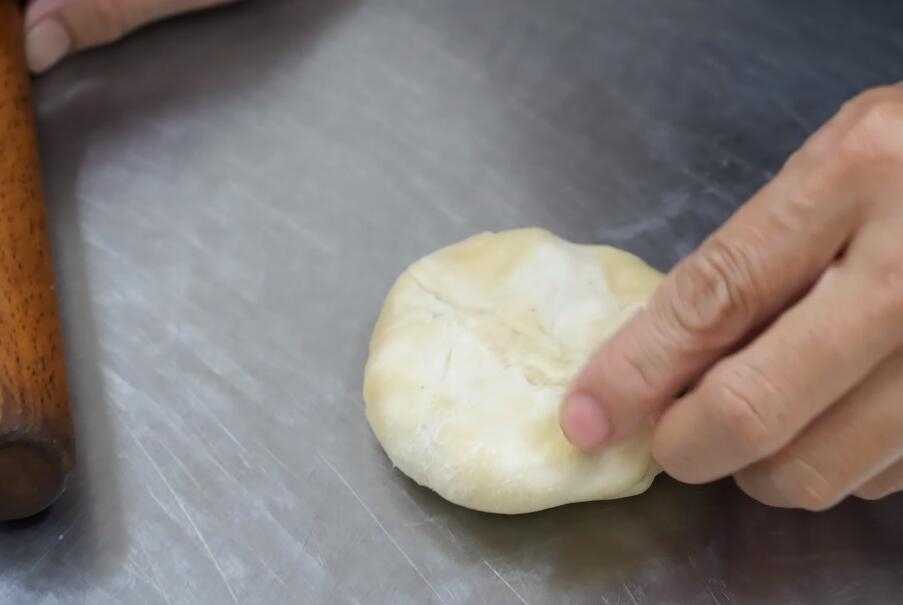 石家庄牛肉罩饼_牛肉饼_炸牛肉薯饼