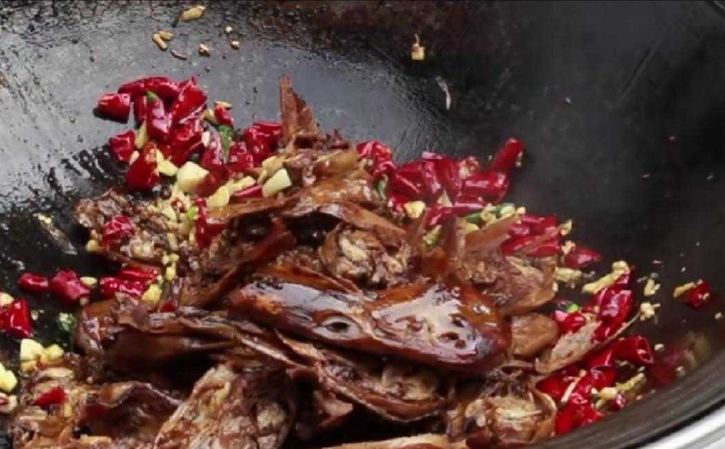 鸭头_安诚居干锅鸭头 店都哪有_渝新干锅鸭头