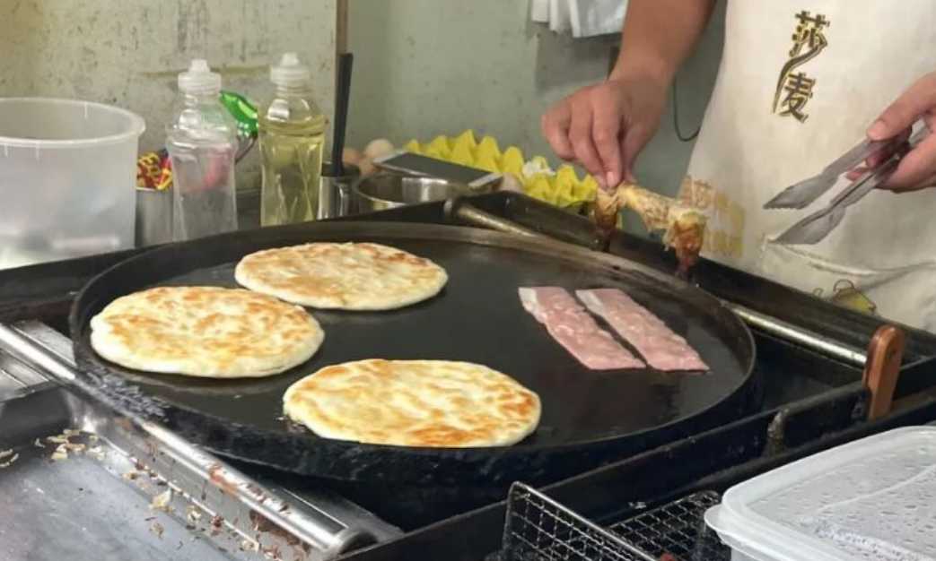 鸡蛋灌饼利润大吗_灌饼_北京鸡蛋灌饼价格