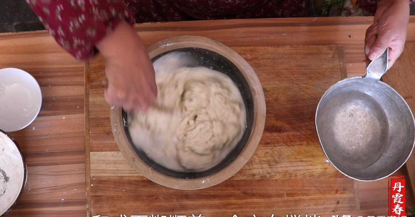 煎饼王和煎饼哥哪个好_软煎饼和脆煎饼用一个锅怎么摊饼_煎饼