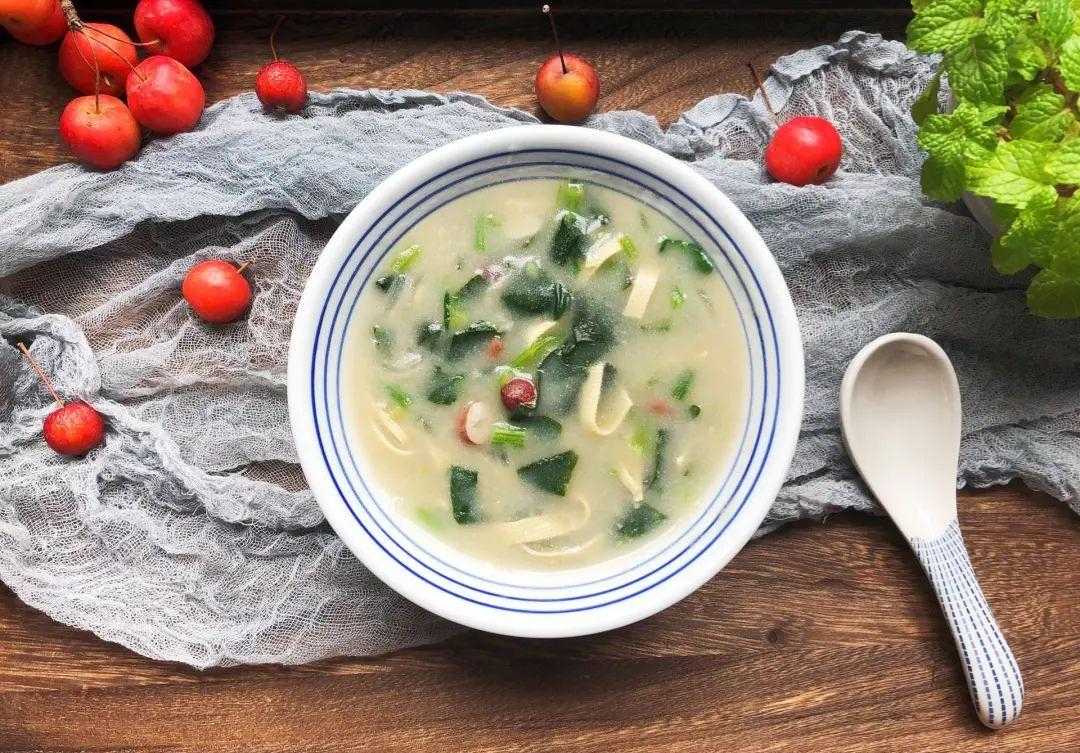 氽鸡片_浮油鸡片_随园食单炒鸡片翻译