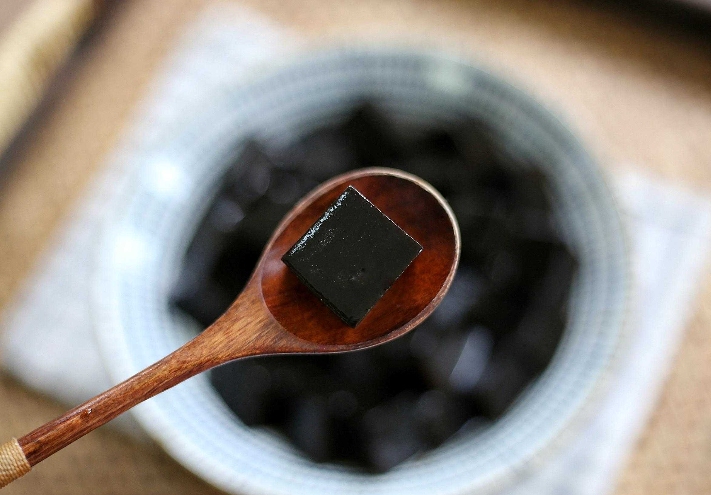 烧花鸭烧雏鸡烧子鹅_鲜芋仙招牌好吃吗仙草冻➕仙草冰_烧仙草