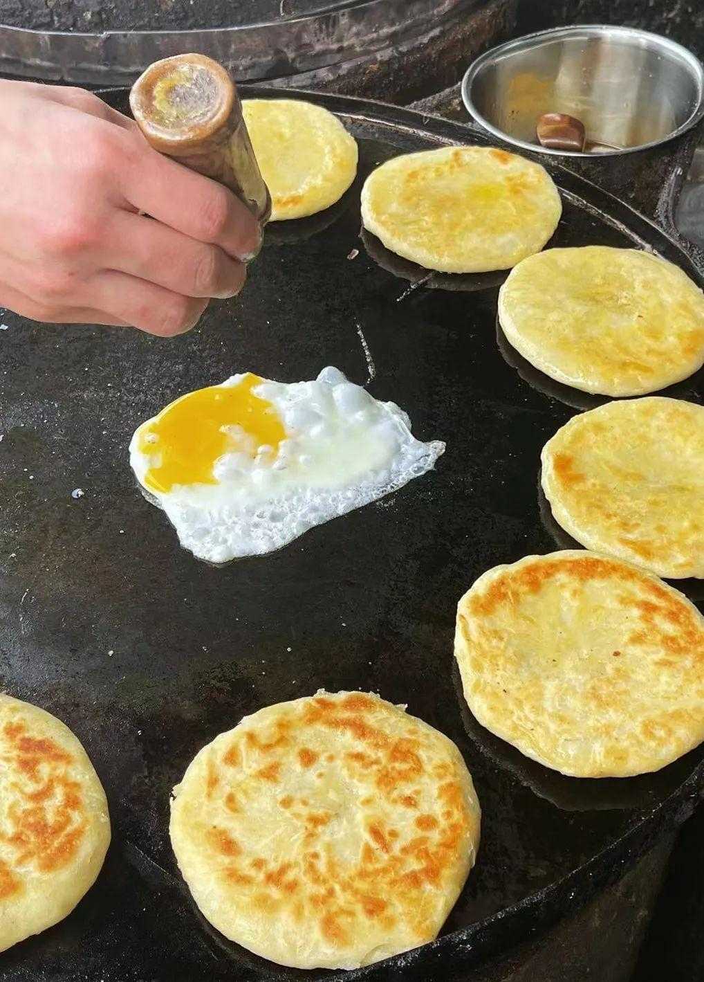 烤饼炉子_吉合烤饼加盟店生意怎么样_烤饼