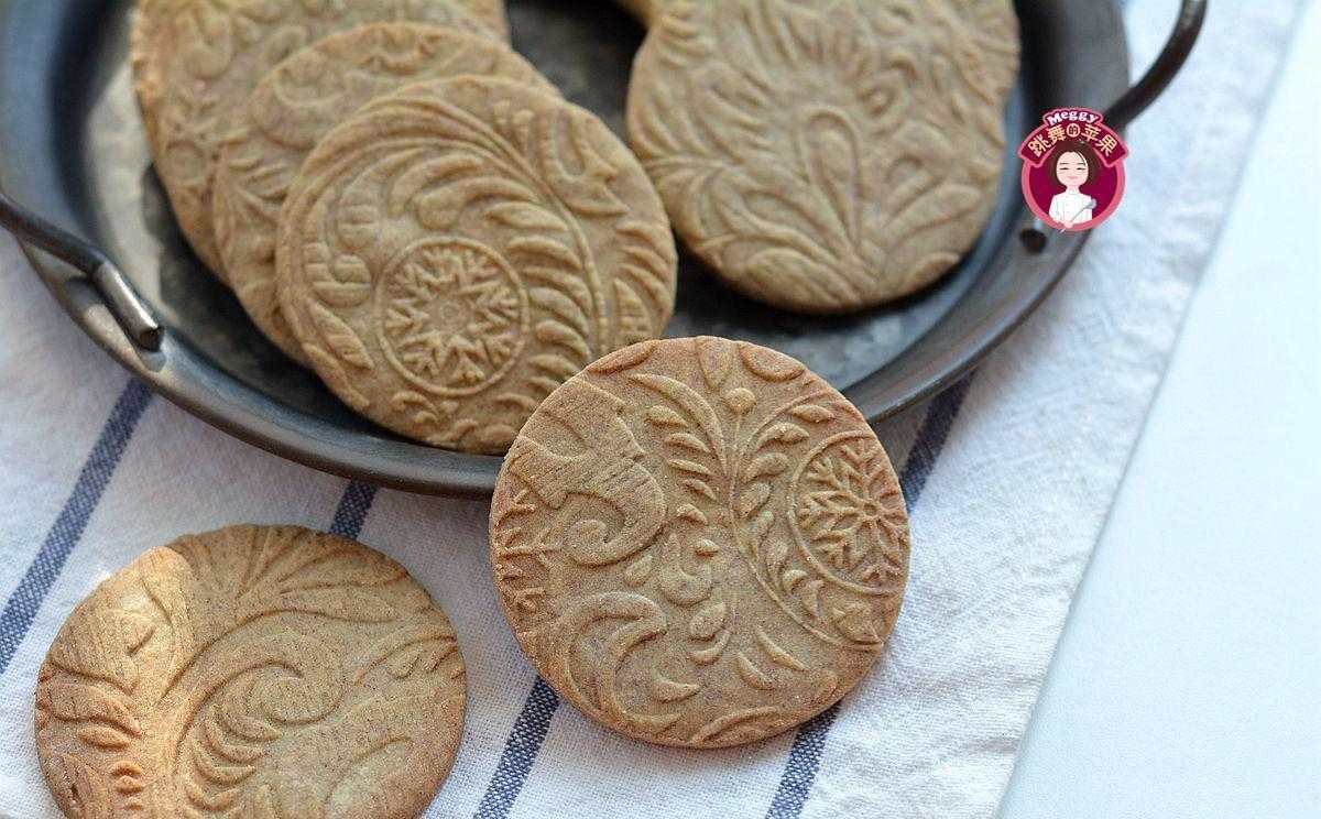 闲趣饼干是什么饼干_韧性饼干 酥性饼干_饼干