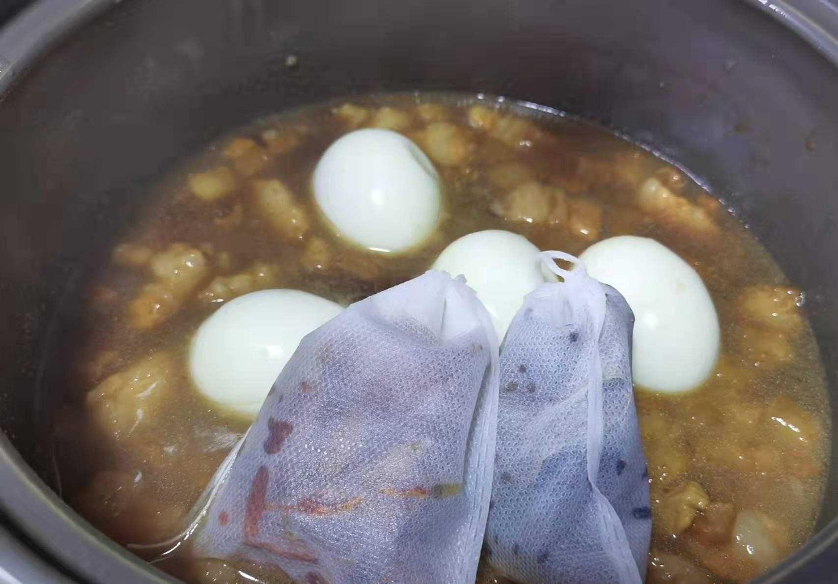 卤肉饭_饭饭仔饭饭妞_饭饭仔饭饭妞情侣头像