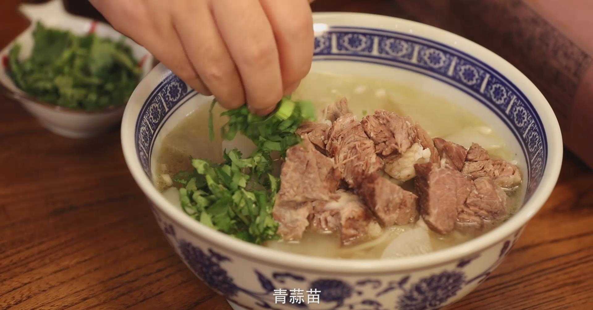 土豆牛肉盖浇面图片_牛肉面_土豆牛肉盖浇面