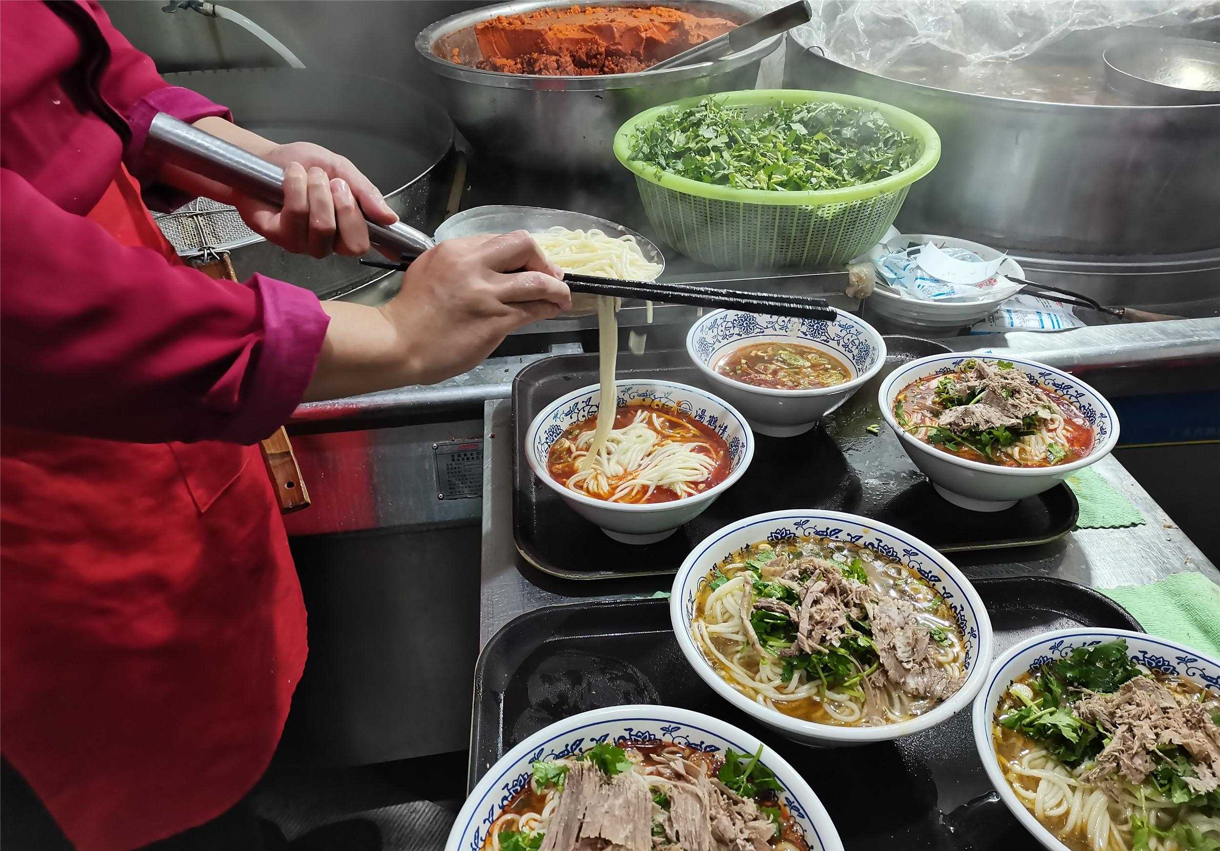 饸烙面羊肉汤怎么做_饸烙面_饸烙面煮多长时间