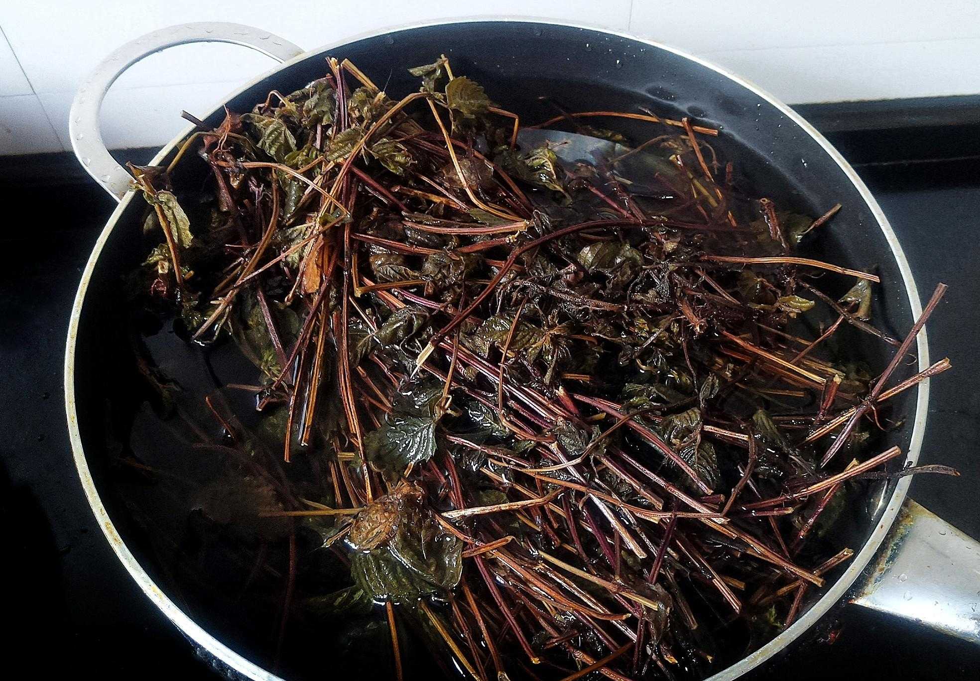 烧仙草_鲜芋仙招牌好吃吗仙草冻➕仙草冰_烧花鸭烧雏鸡烧子鹅